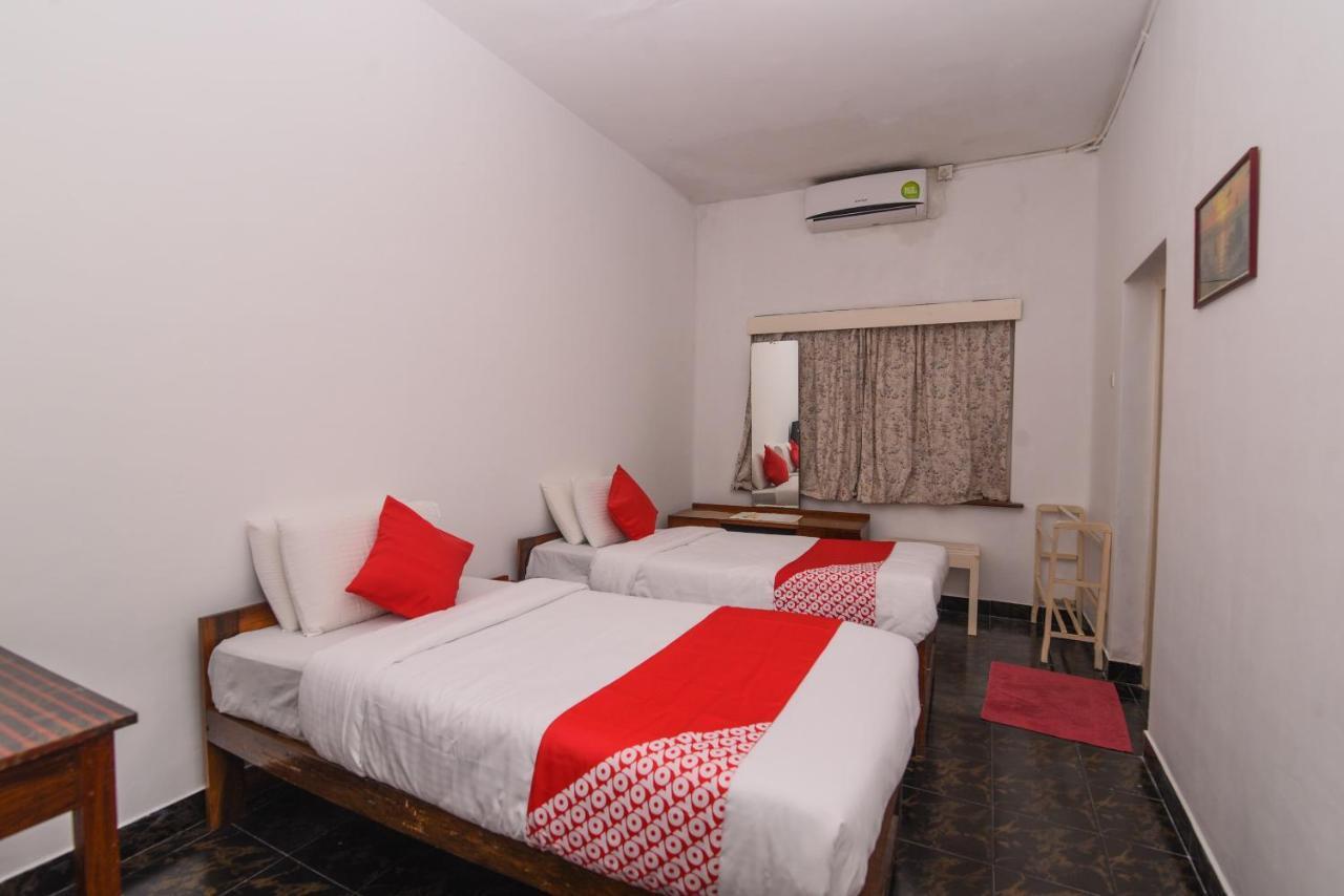 King Leisure Residence Канди Экстерьер фото