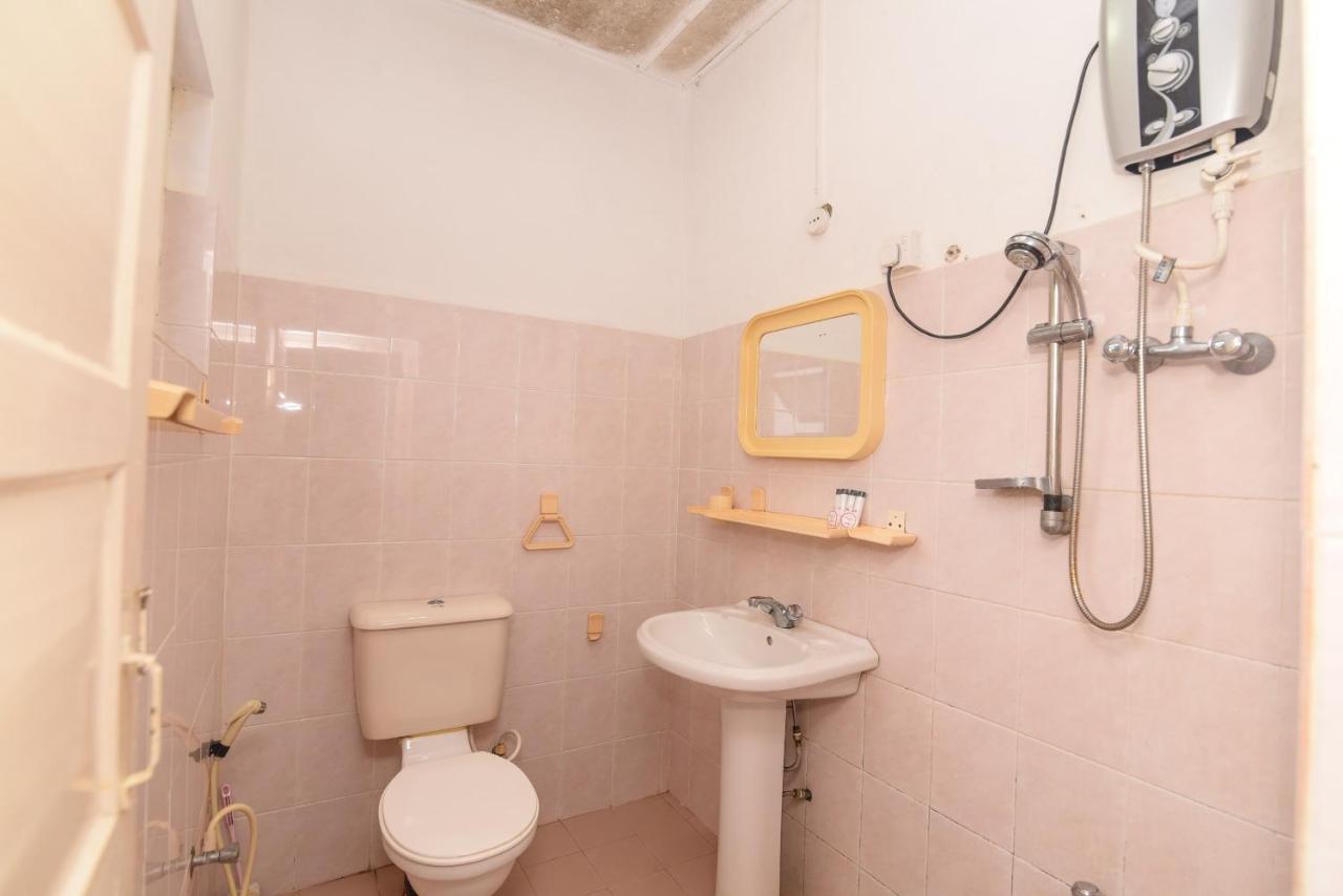 King Leisure Residence Канди Экстерьер фото